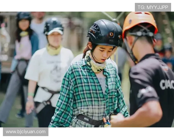 极限挑战与心灵探索：杨敏的深度对话与运动人生之旅